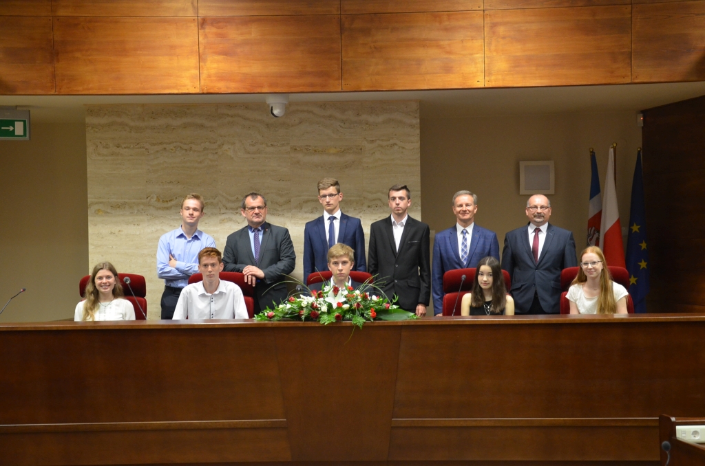 rada mlodych