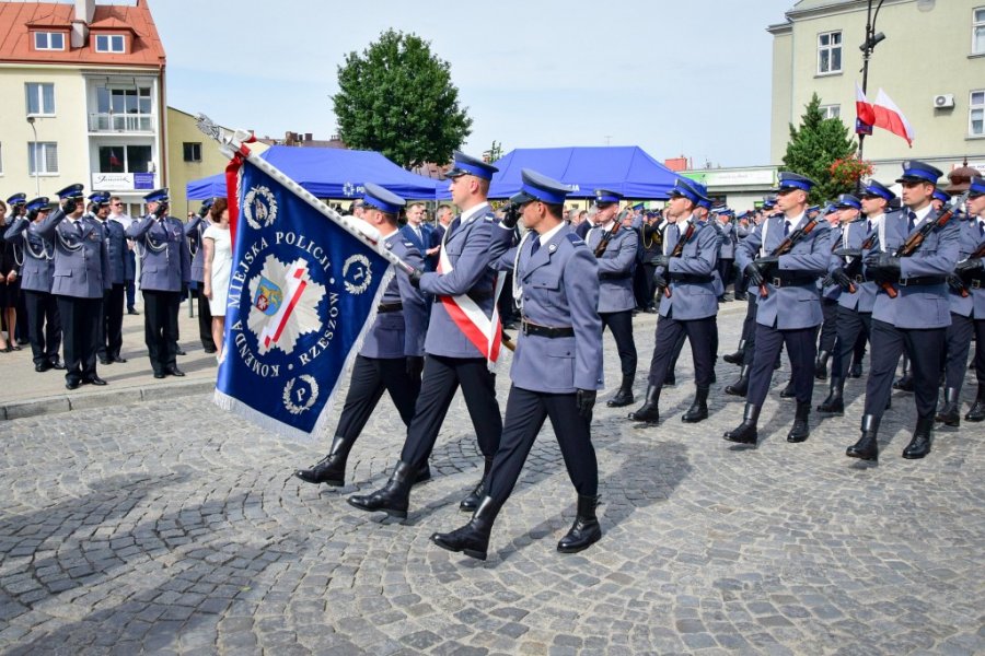 pol7